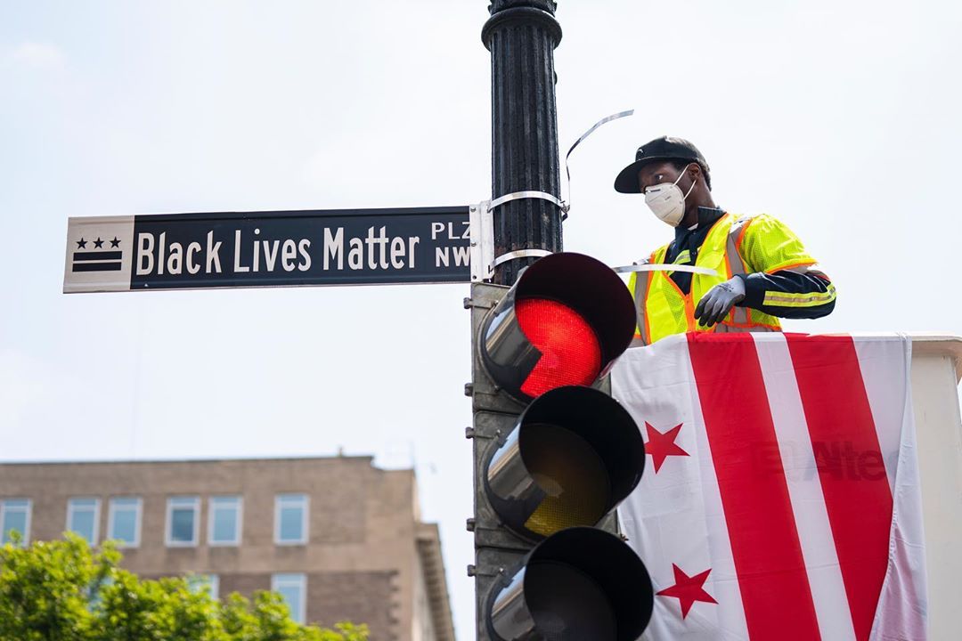 DC Mayor Renames Road Leading To White House 'Black Lives Matter'