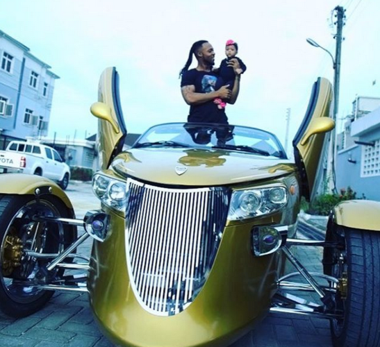 Flavour and Daughter in a weird car