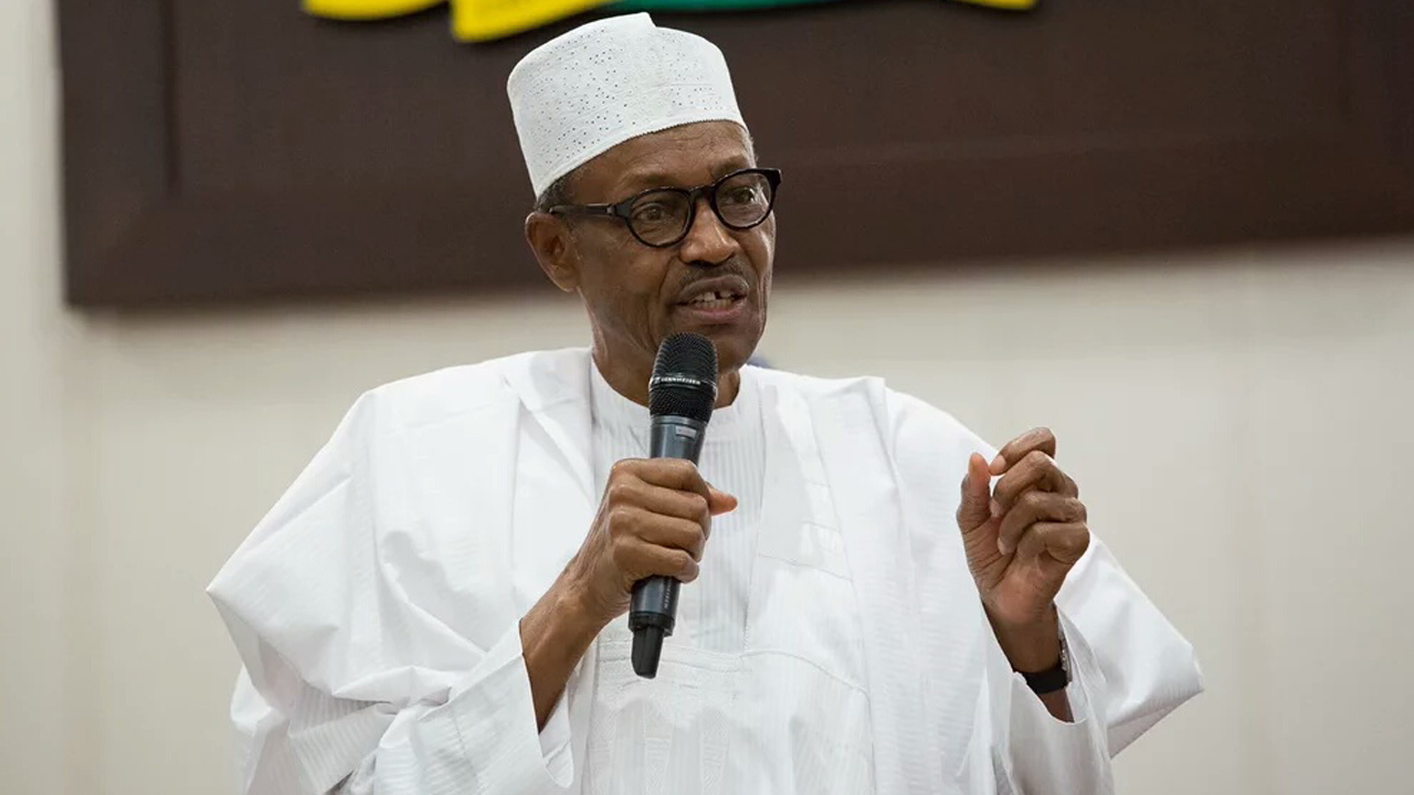 Buhari Declares Mondays, Wednesdays As 'Made-in-Nigeria Dress Day'