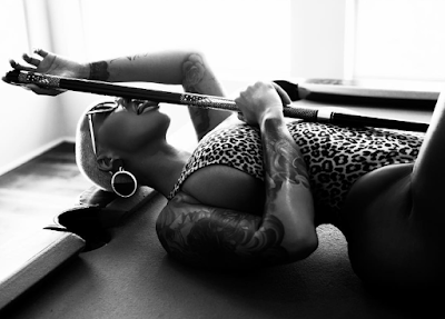 Amber Rose shares pool table pictures 1