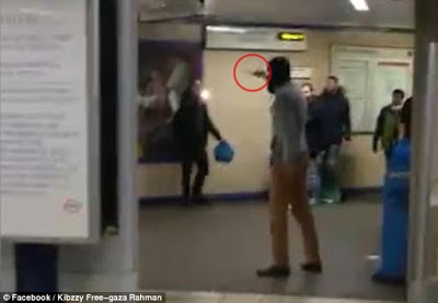Terrorist attacks London tube station for Syria