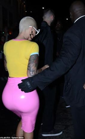 Amber Rose's dressing to her birthday party