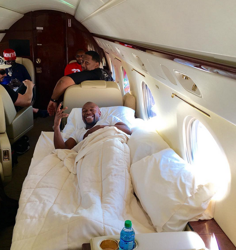 Floyd Mayweather in his private jet