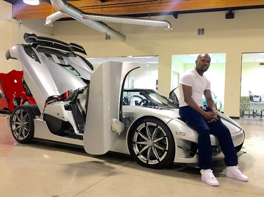 Floyd Mayweather flaunts his $4.8m supercar