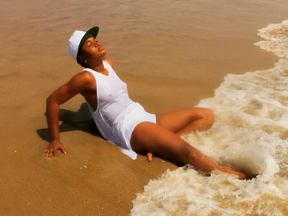 Nigerian Female Rapper Splash soaked in the beach