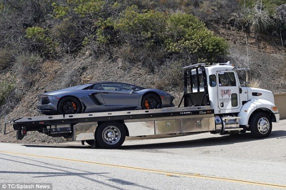 Caitlyn Jenner orders a $450k Lamborghini Aventador