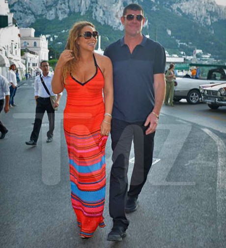 Mariah Carey spotted with Australian James Packer in Italy