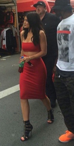 Kylie Jenner spotted in Monaco with some drugs