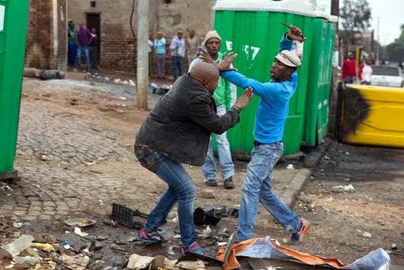 South Africans won't stop - another African murdered in Johannesburg