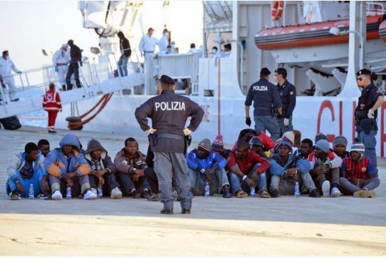 Muslims in a boat going to Italy drowned 12 Christians