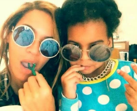 Beyonce and Blue Ivy cute in this picture
