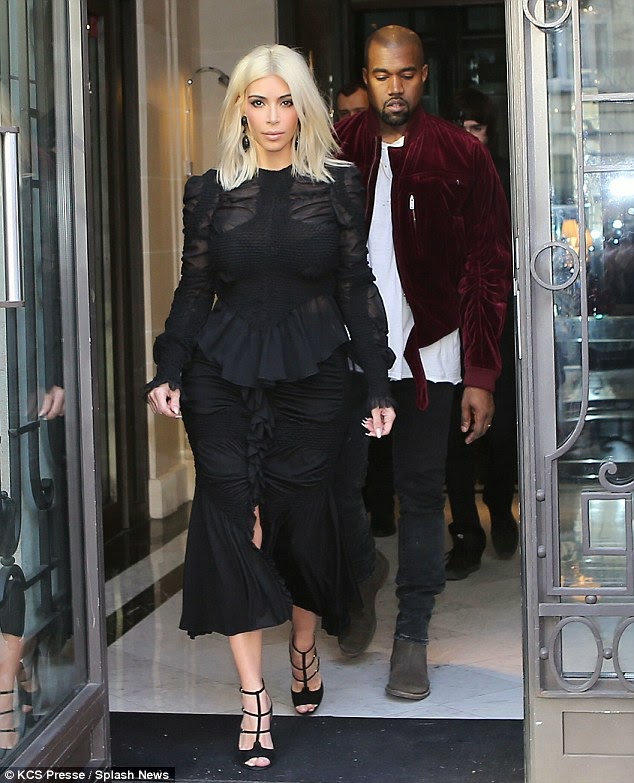 Kim Kardashian's attire to Louis Vuitton show in Paris