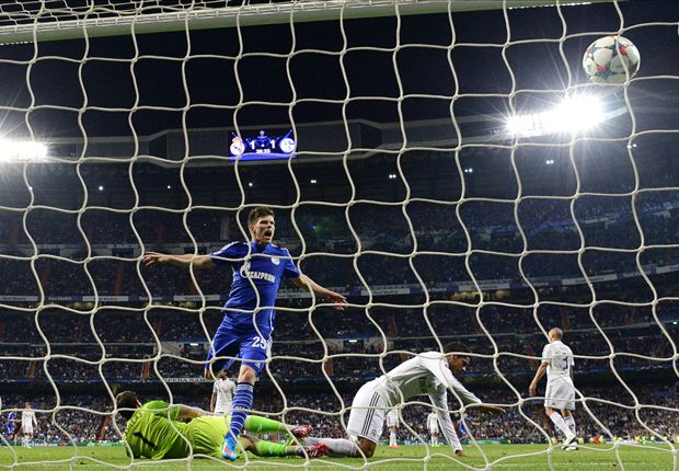Real Madrid suffers defeat to sensational Schalke 04 but proceeds on aggregate - UEFA CL