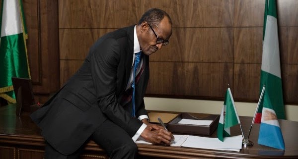 Buhari Sacks Osinbajo's Aide