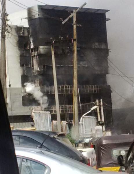 Mansard Insurance building at Lagos is on fire