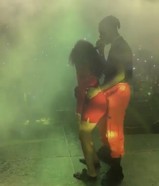 Rema Rocks a Female On Stage While Performing; See Reactions From Fans