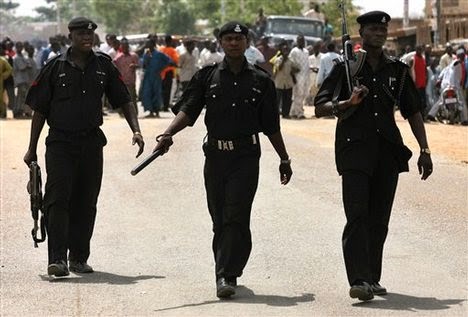 2 women slapped Policeman  in Abuja and received jail terms of 5 months each