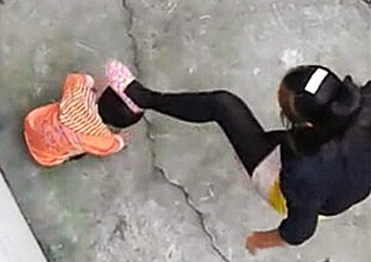 Chinese Woman Abuses Toddler for Wetting Herself