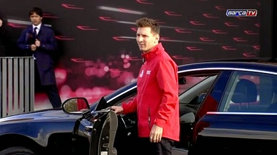 Messi and other Barcelona stars get customised Audi
